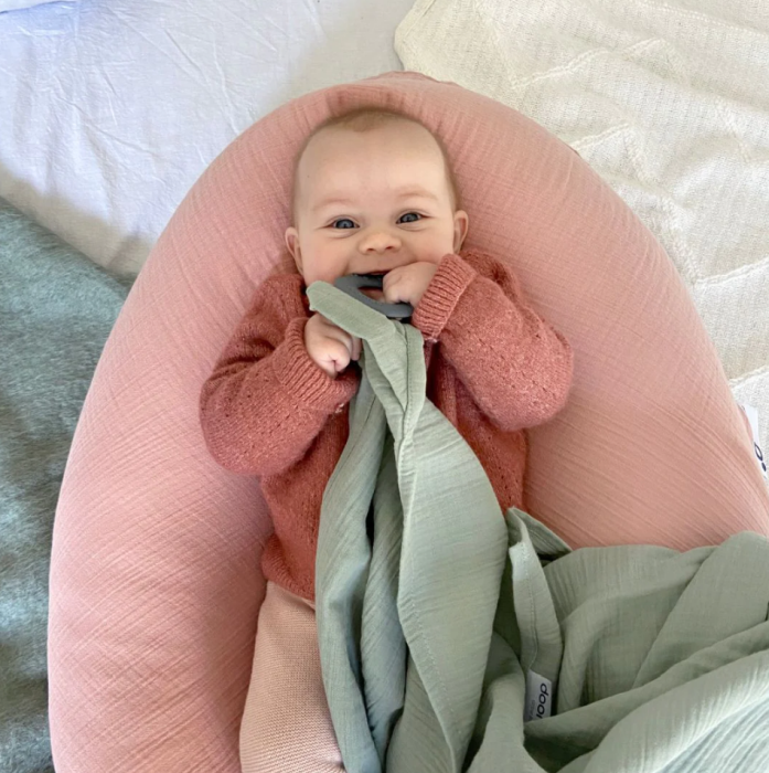 Doomoo - Esarfa pentru alaptat multifunctionala din bumbac organic Momâ€™n Play Green [7]