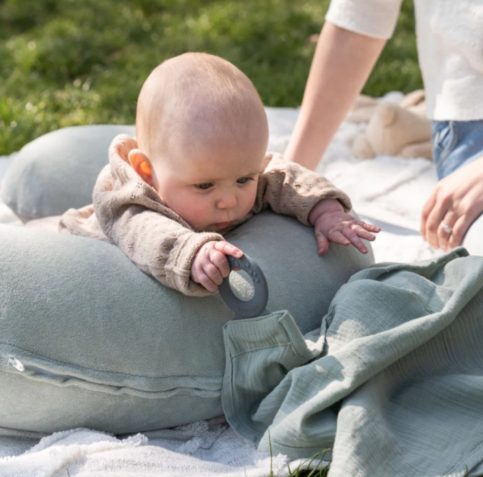 Doomoo - Esarfa pentru alaptat multifunctionala din bumbac organic Momâ€™n Play Green [9]