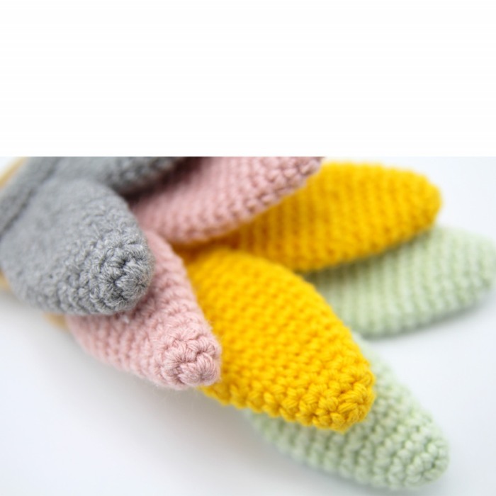 Jucarie Amigurumi verde pentru dentitie din bumbac cu inel din lemn BabyJem [2]