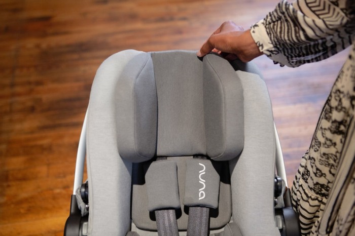 Nuna - Scoica auto i-Size Pipa Next Caviar, nastere - 83 cm, testata ADAC [2]
