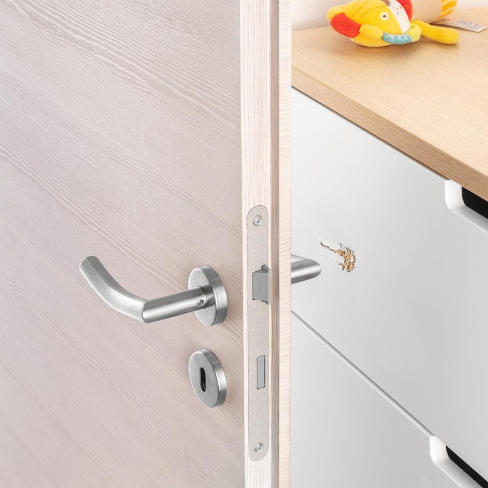 Set 4 protectii clanta usa, din silicon, acoperire completa, Reer HandleGuard 70091 [6]