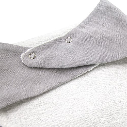 Set baveta cu doua fete din muselina cu jucarie dentitie BabyJem [6]