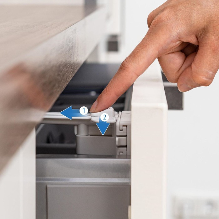 Set sigurante pentru sertare de tacamuri, 2 bucati, albe, montare cu adeziv sau surub, Reer 71090 [12]