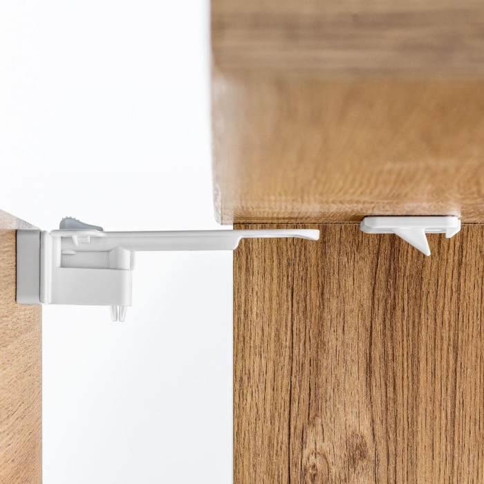 Set sigurante pentru sertare de tacamuri, 2 bucati, albe, montare cu adeziv sau surub, Reer 71090 [10]