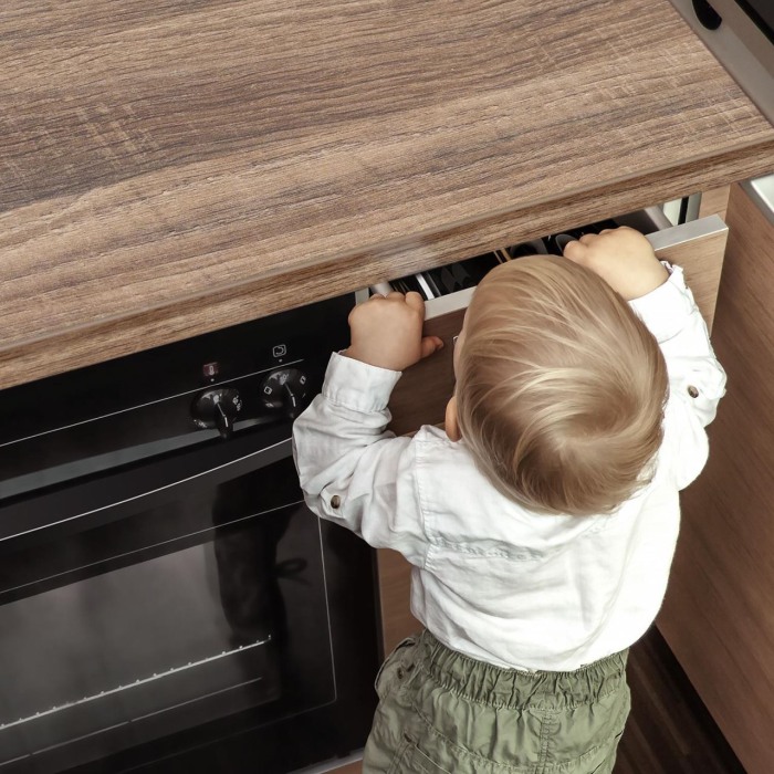 Sigurante pentru sertare si usi de dulapuri, 3 bucati, albe, Reer 71060 [9]