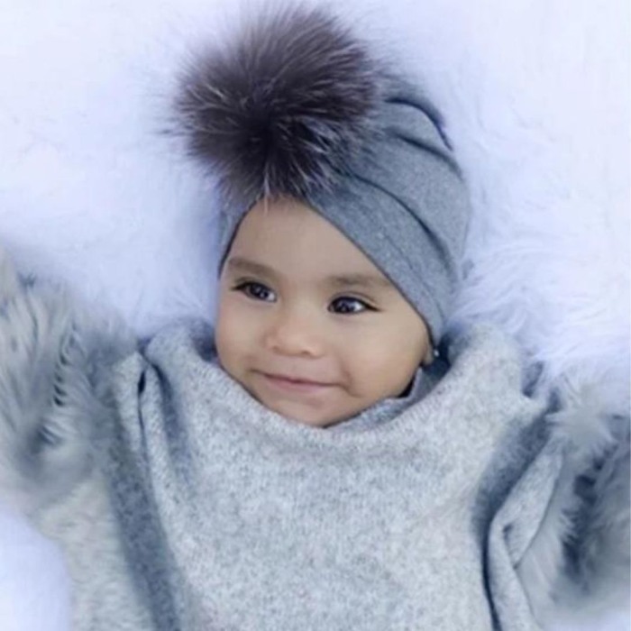 Turban alb bebelusi din catifea [2]