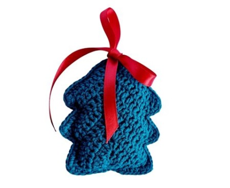 Decoratiuni - Decoratiune crosetata Brad - Maimuteria Tiarra