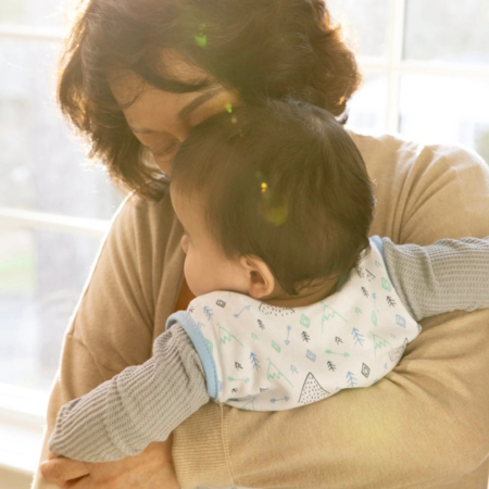 Ingenuity - Sac de dormit Swaddle Me Night Sack Sleeper, 3-18 luni, Sunset Space [1]