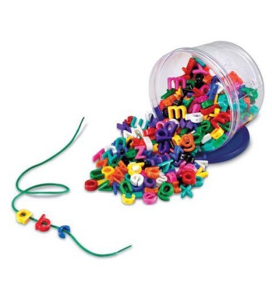 Jucarii Jocuri Activitati - Litere mari pentru snuruit