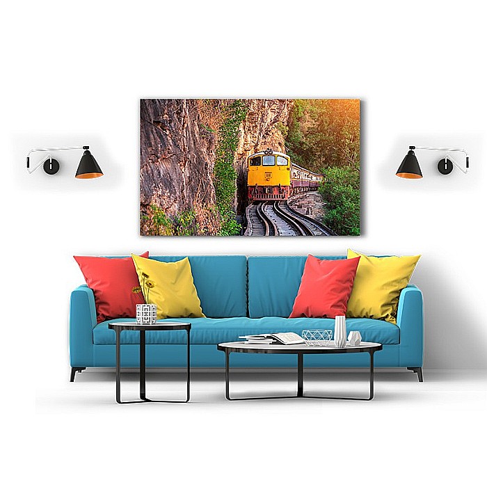 Tablou canvas tren la munte [2]