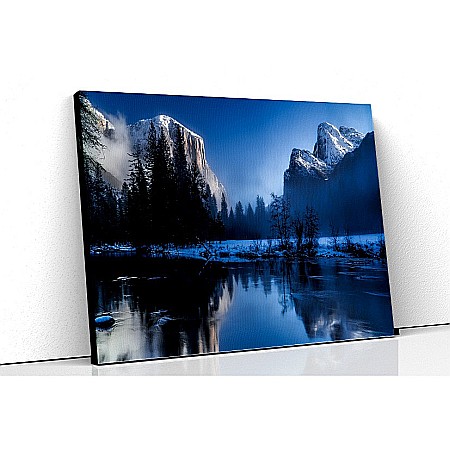 Tablouri canvas peisaje - Tablou canvas lac si munte iarna