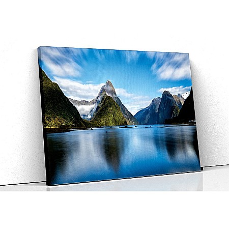 Tablouri canvas peisaje - Tablou canvas mountain lake