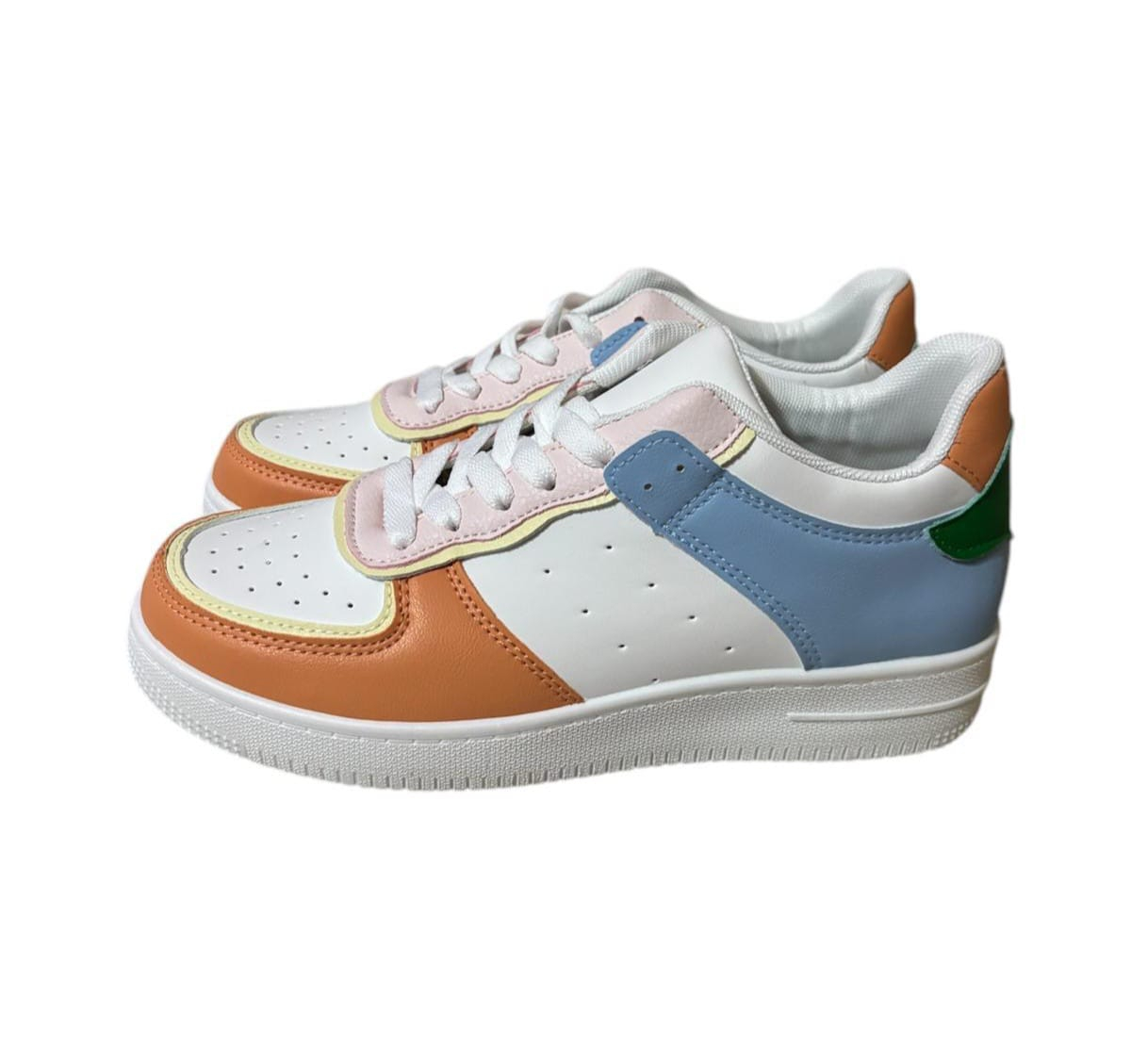 Adidasi Dama marimea 39 [1]