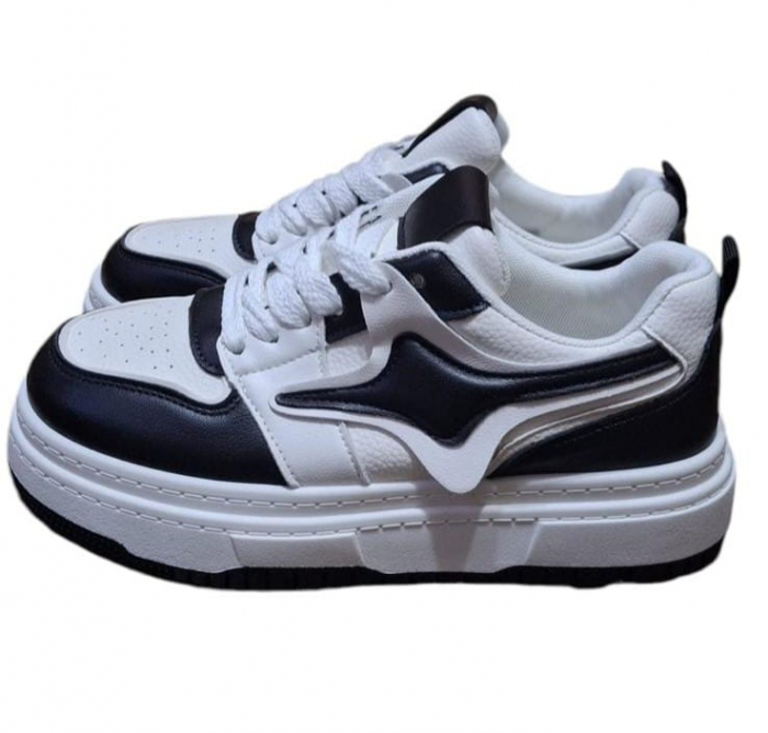 Adidasi Dama marimea 40 [1]