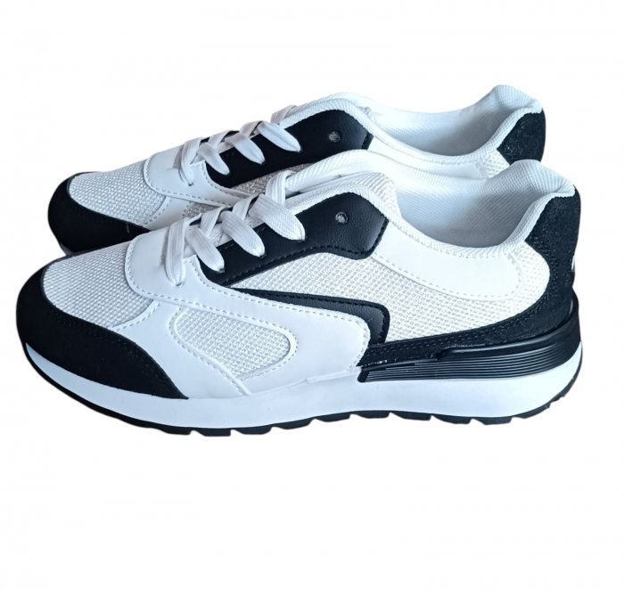 Adidasi Dama marimea 38 [1]