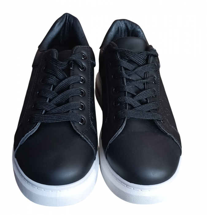 Adidasi Dama marimea 39 [3]