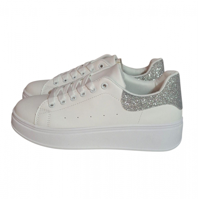 Adidasi Dama marimea 40 [1]