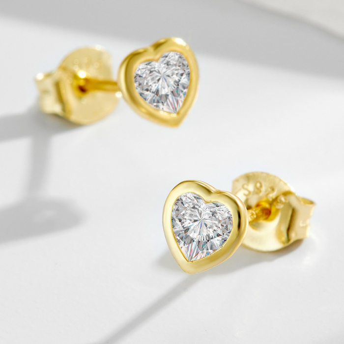 Cercei din Argint 925 Aurit model Inimă cu Cristal Zirconia Solitaire, Tip Șurub [2]