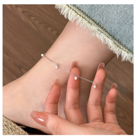 bratara picior - Brățară de Gleznă din Argint 925 Rodiat – Model Minimalist cu Perle Albe Suspendate