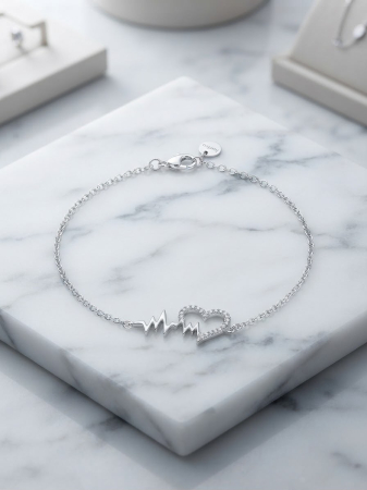 OUTLET - Brățară din Argint 925 „Bătăi de Inimă” – Design Simbolic cu Inimă și Pavé Zirconia, Lungime Reglabilă 17+3 cm