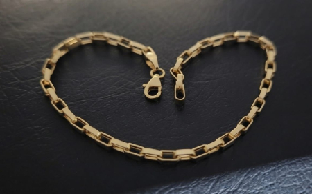 BRATARI BARBATI AUR 14K - Brățară din Aur Galben 14K cu Zale Dreptunghiulare Compacte – 2.71g, 22cm