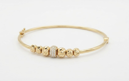 bratari aur 14k - Brățară Fixă din Aur Galben 14K cu Sfere Diamantate și Cilindru Pavat cu Zirconiu