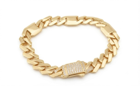 BRATARI BARBATI AUR 14K - Brățară Masivă Aur Galben 14K Model Cuban Link cu Plăcuțe și Închizătoare cu Pavaj de Pietre | 19 cm, 14.9g