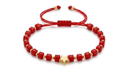 BRATARI SNUR AUR 14K - Brățară Reglabilă cu Șnur Roșu, Cuburi Fațetate și Stea din Aur Galben 14K