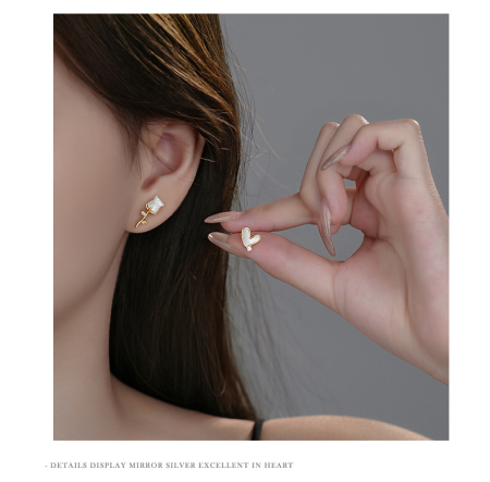 Cercei argint - Cercei Asimetrici din Argint 925 Rodiat – Rose & Heart