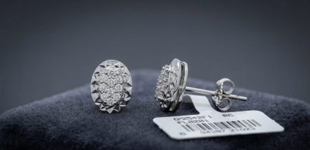 CERCEI AUR 14K CU DIAMANT NATURAL - Cercei Buton Ovali din Aur Alb 14K cu Pavaj de 0.17 ct Diamante Naturale F-G/SI