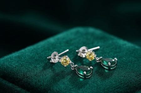 Cercei argint - Cercei din Argint 925 „Citrine & Emerald Drop” – Cu Zirconiu Galben și Verde, 15mm
