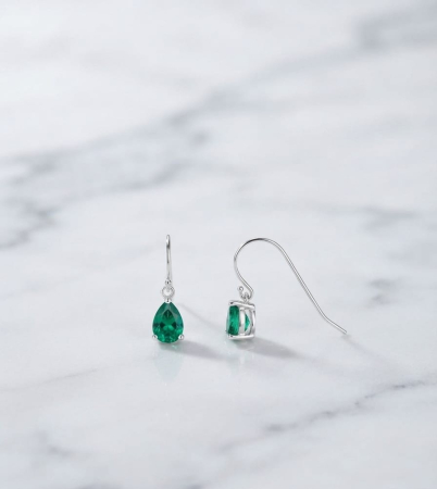 Cercei argint - Cercei din Argint 925 „Emerald Drop” – Model Minimalist cu Zirconiu Verde, 2cm