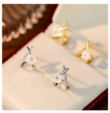 Cercei din Argint 925 Rodiat – Model Geometric "X Flower" cu Zirconiu [1]