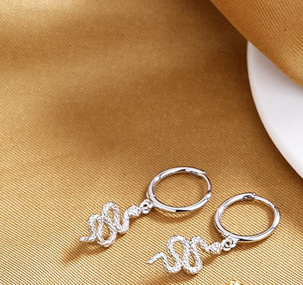 Cercei argint - Cercei din Argint 925 Silver Mystic Snake – Design îndrăzneț și accente texturate deosebite