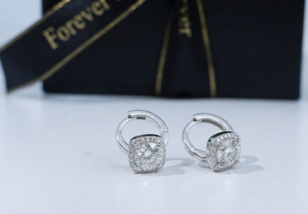 Cercei argint - Cercei din Argint 925 Tip Creole – Model Pătrat cu Cristal Central și Halo din Zirconiu, 15mm
