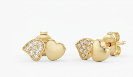 Cercei aur 14k surub - Cercei din Aur Galben 14K cu Șurub – Model Două Inimi Suprapuse cu Pavaj Cristale (1.68g)
