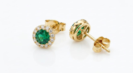 Cercei aur 14k surub - Cercei din Aur Galben 14K "Emerald Halo" – Eleganță Clasică cu Zirconia Verde Smarald