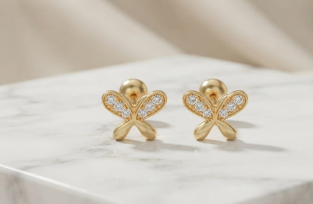 Cercei aur 14k copii - Cercei din Aur Galben 14K – Fluturași Stilați cu Aripi Pavate cu Zirconiu – 1.08 g