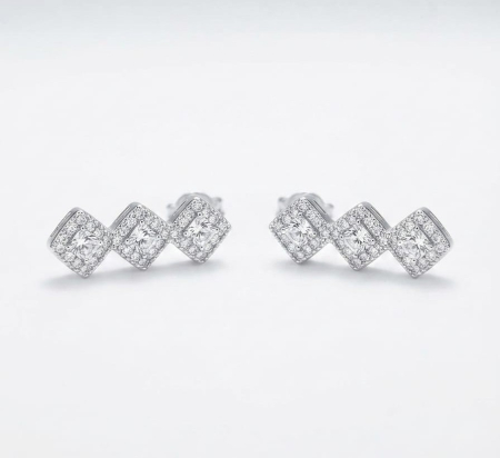 Cercei argint - Cercei Ear Climber din Argint 925 Rodiat cu Romburi Geometrice și Zirconiu, 2cm