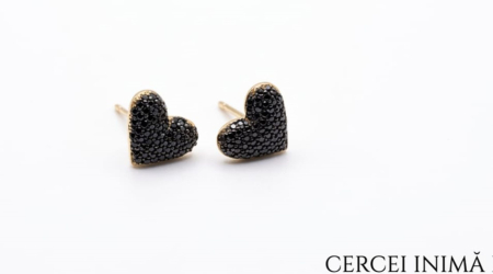 Cercei aur 14k surub - Cercei Inimă din Aur Galben 14K cu Pavaj Zirconiu Negru și Închidere cu Șurub