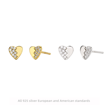 Cercei argint - Cercei Mici din Argint 925 cu Șurub Model Inimă cu Zirconii Half-Pavé