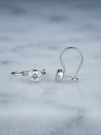 OUTLET - Cercei Minimaliști din Argint 925 – Solitaire Rotund în Montură Casetă, Tortițe Deschise, 15 mm, 0,8gr