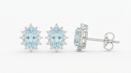CERCEI AUR 14K CU DIAMANT NATURAL - Cercei roset din aur alb 14K cu acvamarin oval 2.1 ct și halo de diamante