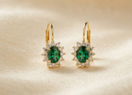 bijuterii aur - Cercei Royal Halo din Aur Galben 14K cu Piatră Ovală Verde Smarald – 3.08 gr, 2 cm