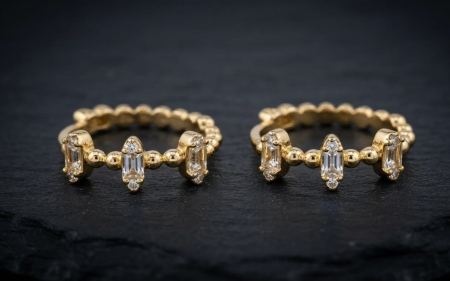 CERCEI AUR 14K CU DIAMANT NATURAL - Cercei Verigi Perlate din Aur Galben 14K cu 0.22 ct Diamante Mixte Baguette și Briliant F-G/SI