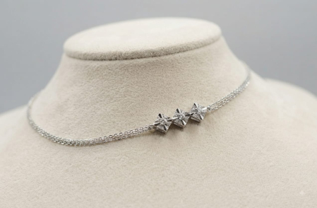 BRATARA CU DIAMANTE - Colier Choker din Aur Alb 14K cu 3 Elemente Geometrice și Diamante 0.04 CT