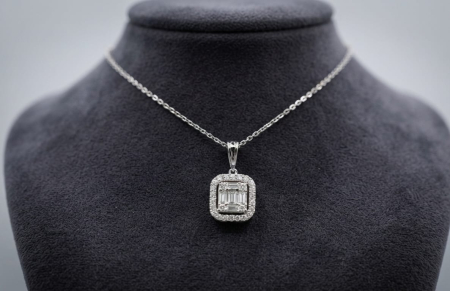 LANT AUR CU DIAMANTE NATURALE - Colier din Aur de 14K cu Pandantiv Mozaic și Diamante Naturale 0.27ct