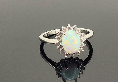 Bijuterii argint 925 - Inel Argint 925 "Mystic Opal" – Design Regal cu Halou de Cristale