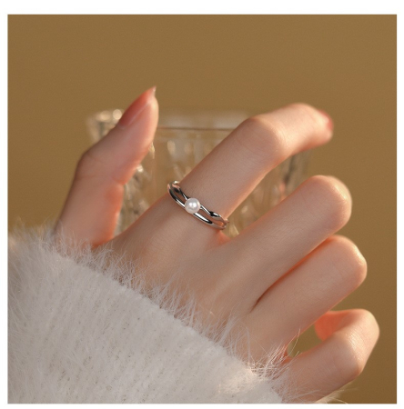 Inel argint 925 - Inel din Argint 925 Rodiat cu Bandă Dublă Ondulată și Perlă – Ocean Wave Pearl