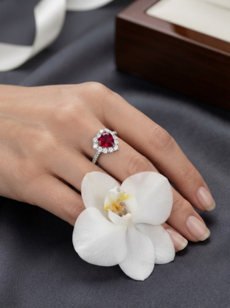 Inel argint 925 - Inel din Argint 925 Royal Heart cu Zirconiu Roșu Rubiniu și Halo Premium